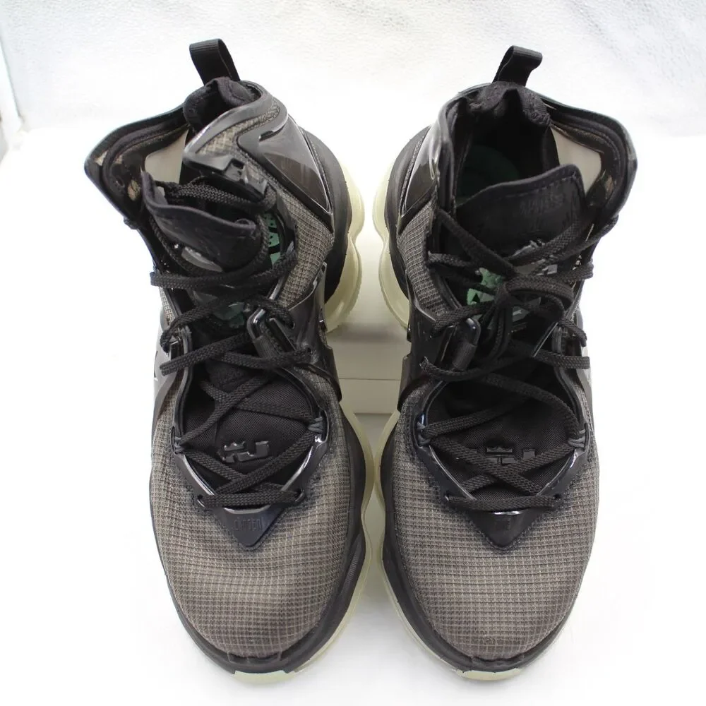 Nike LeBron 19 Black Anthracite Green Glow CZ0203-003 Men's Size 10.5 VNDS EUC